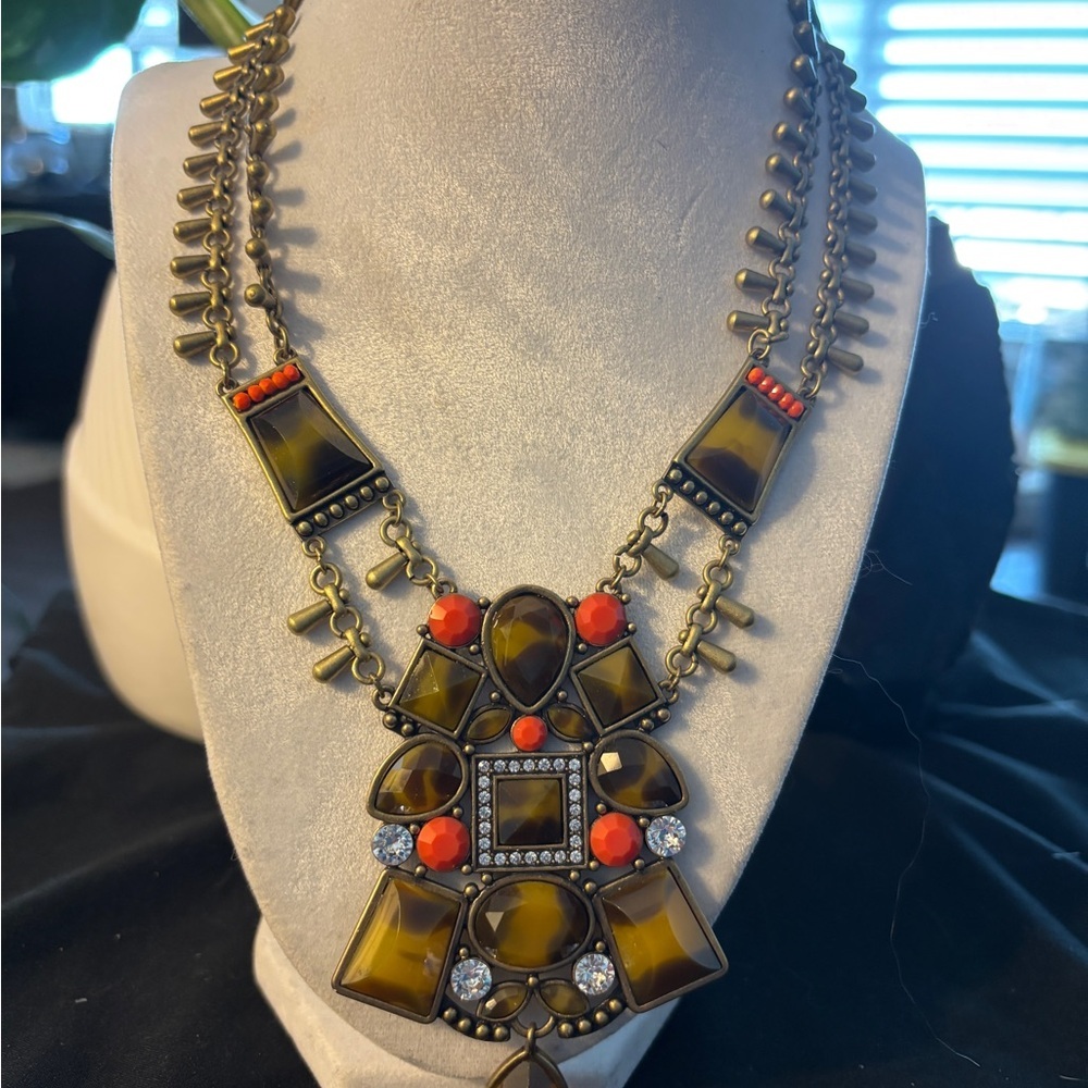Silpada K&R Bold Statement Necklace | Bronze Tone Geometric Crystal Bib - Picture 3 of 3